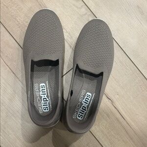 Skechers women's Slip-Ons in Taupe size 7